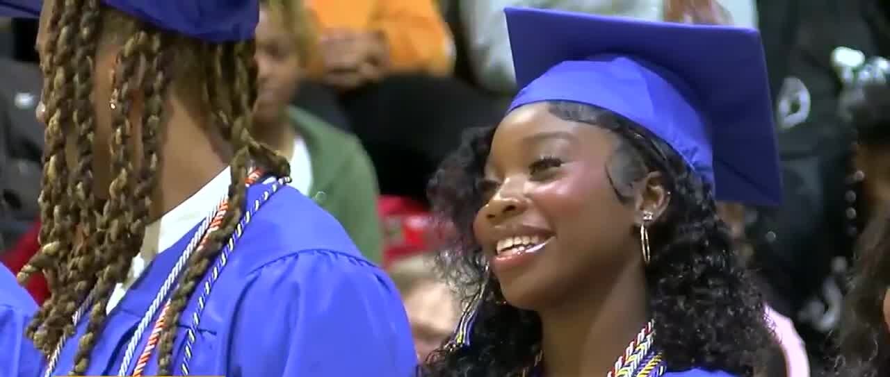 High school senior in Alabama earns more than $2 million in scholarships