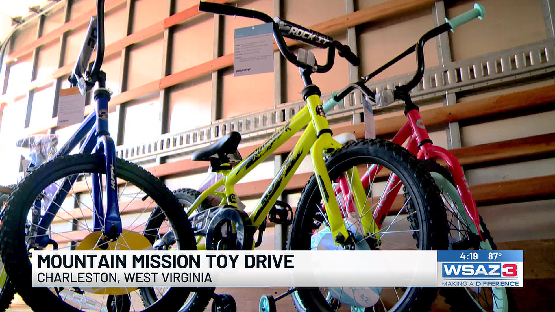 Mountain Mission gives toys to 100 Kanawha County families