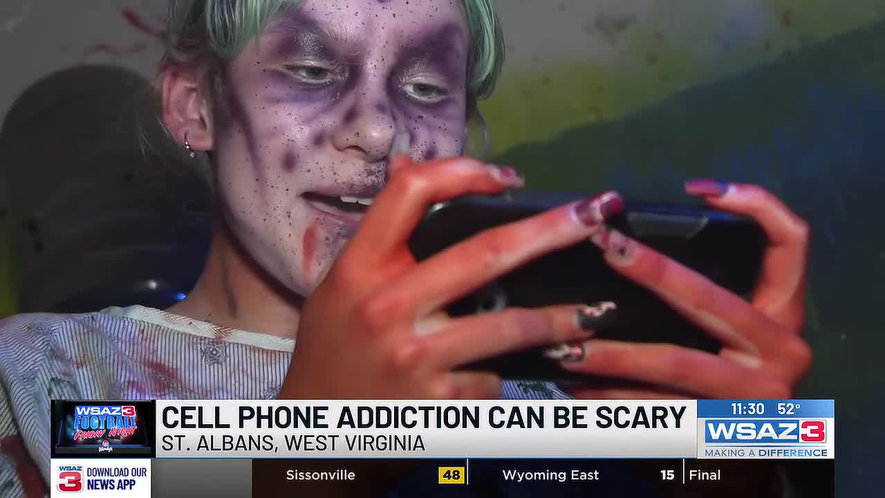 WSAZ Reporter Visits Haunted Attraction in St. Albans