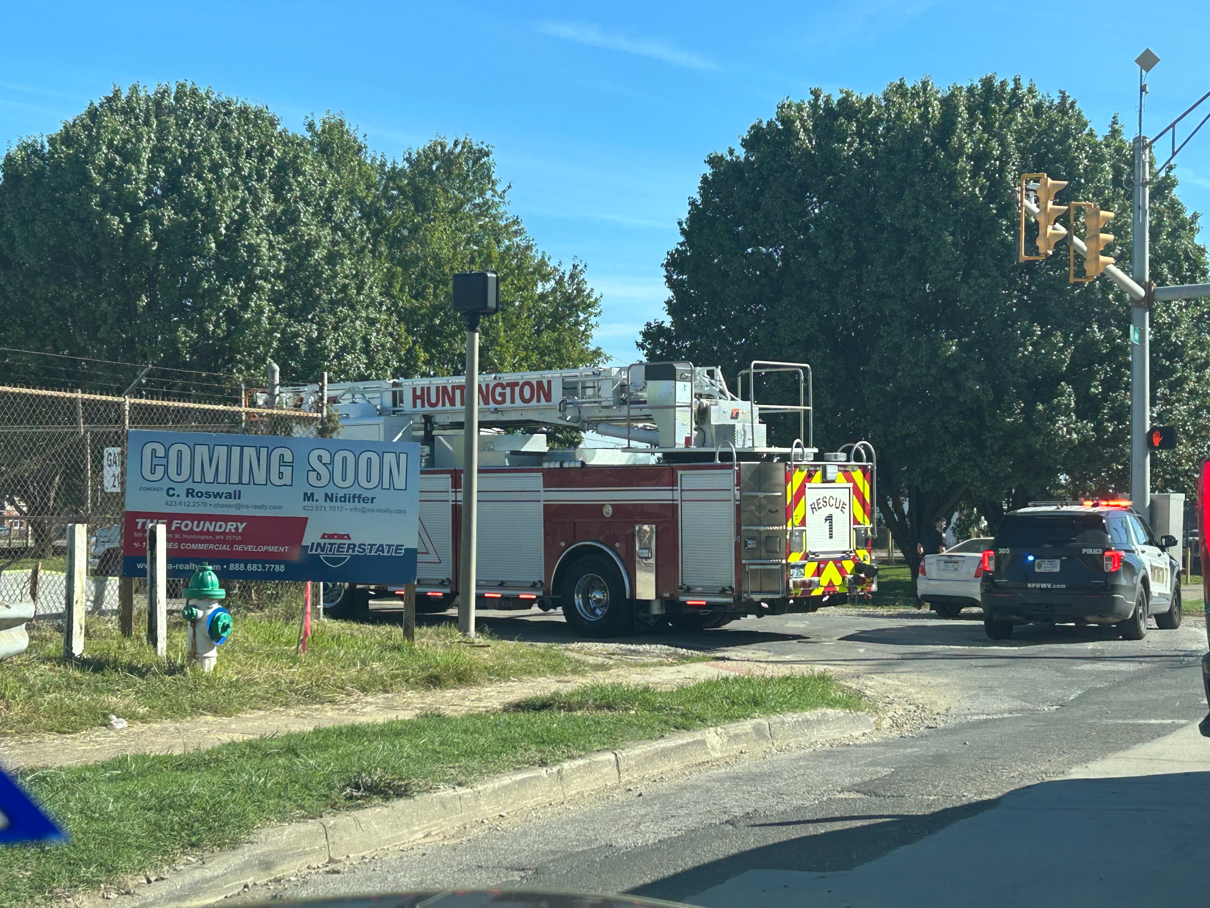 Single-Vehicle Accident in Huntington Results in One Transport