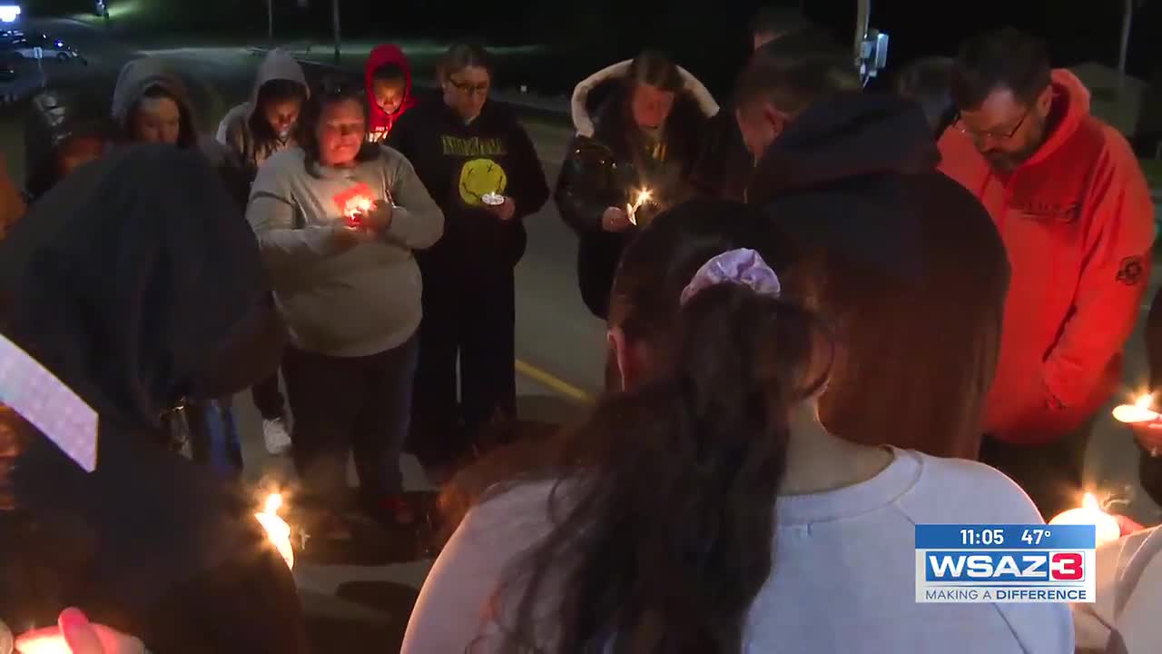 Candlelight vigil held for missing man
