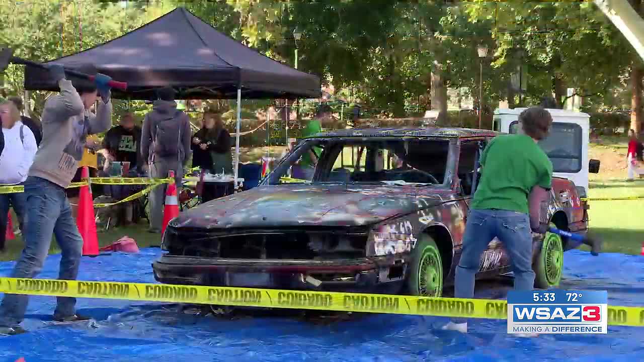 Marshall University Radio Station Hosts Annual Car Bash for Homecoming