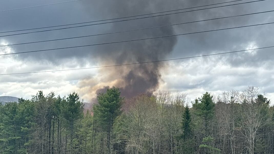 Firefighter killed, at least 10 injured in Maine sawmill fire, explosion