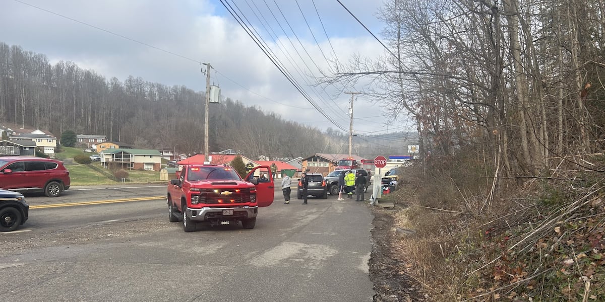 Two people injured in head-on crash