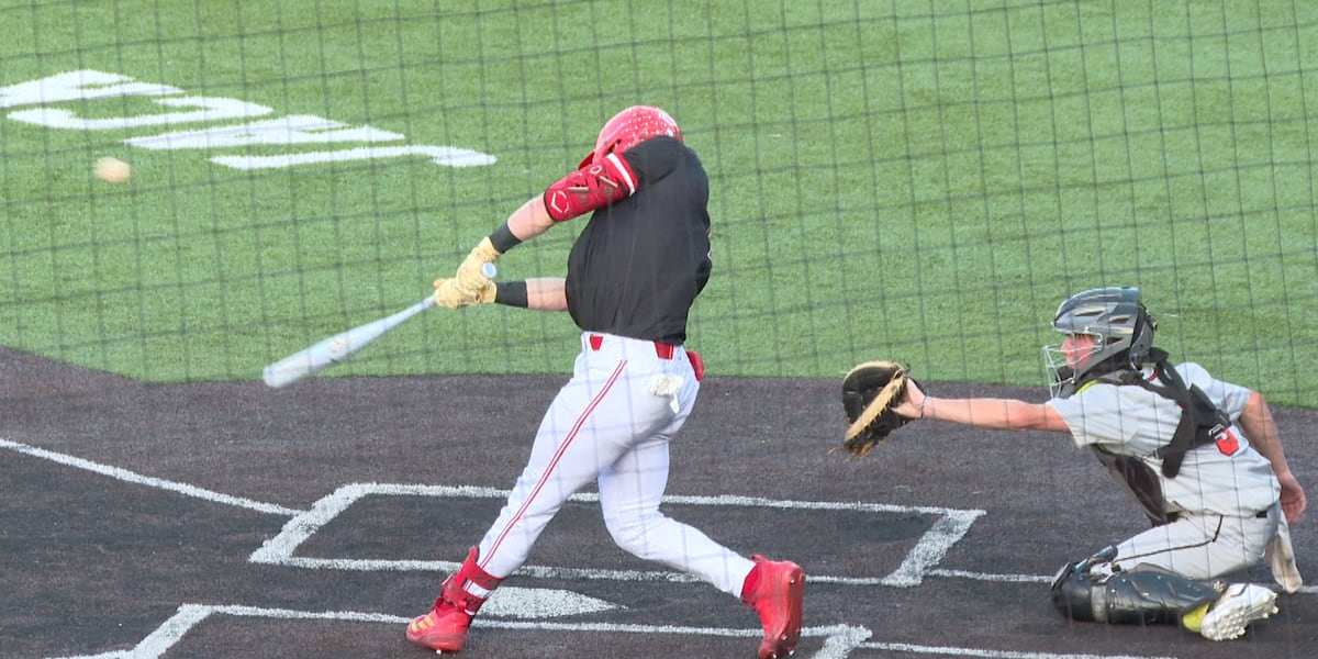 Hurricane beats Bulldogs