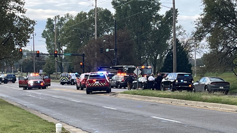 Code blue crash at Lincoln and Greenwich.