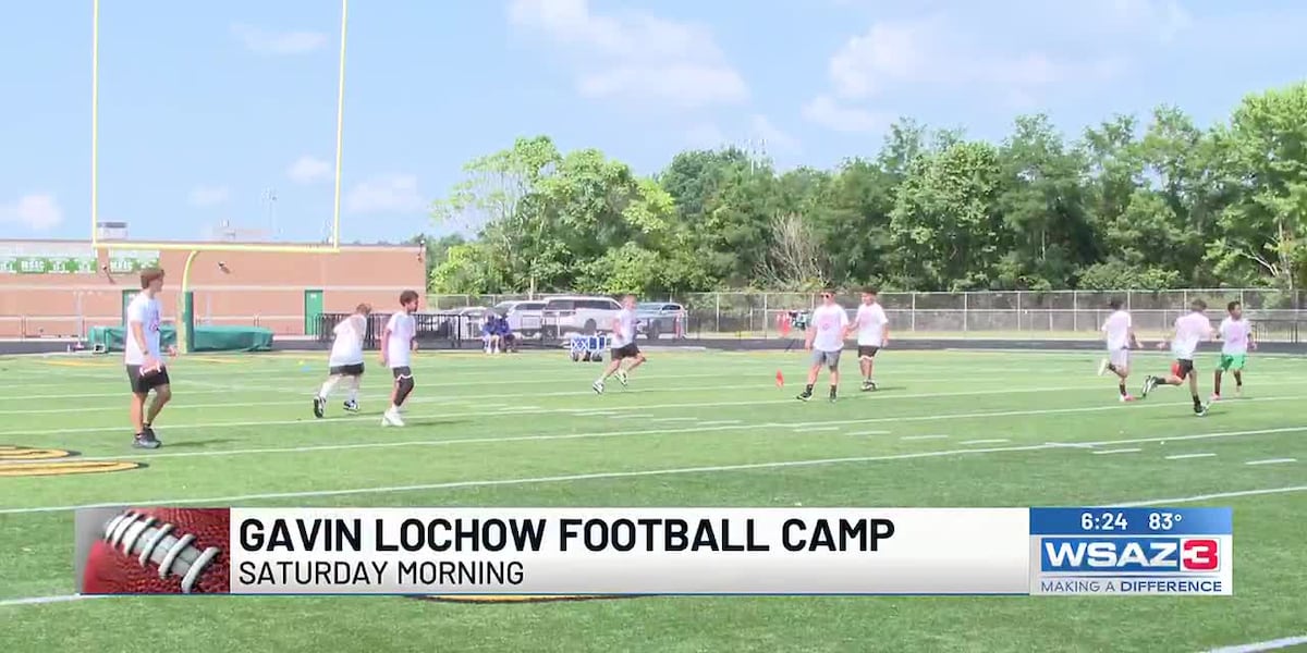 Former HHS football star holds camp