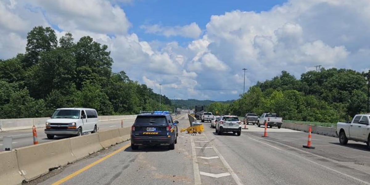 1 lane closed after crash in I-64 work zone